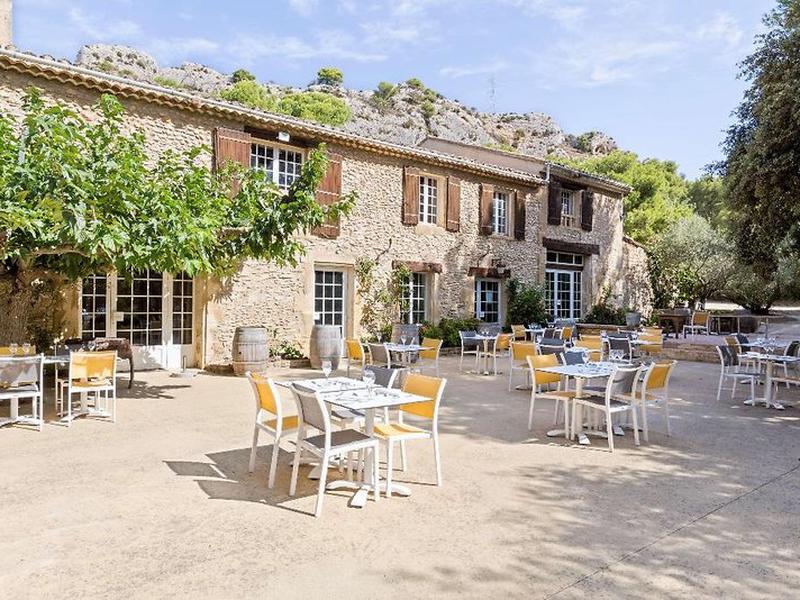 BB103D99D63DD15B57E4BF77C392ED26