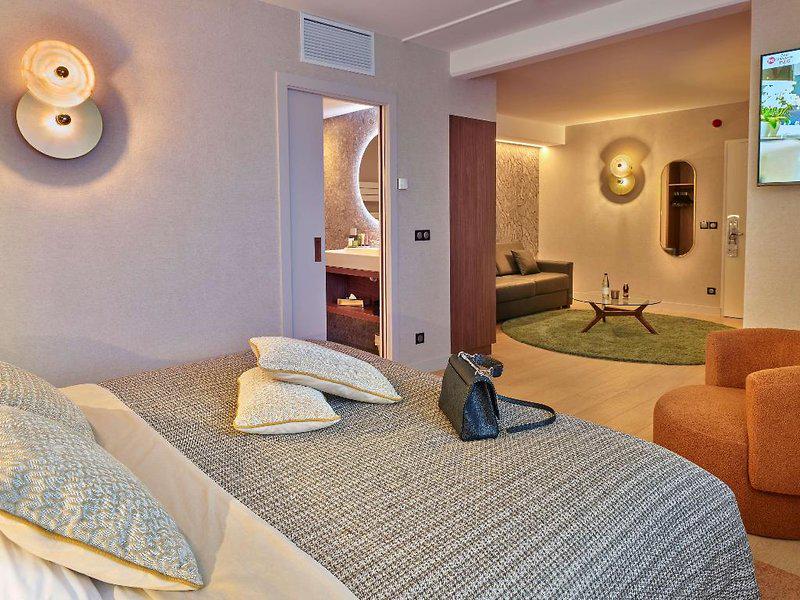 E9F9FA57EE9EB18D07F08169118C3BC8