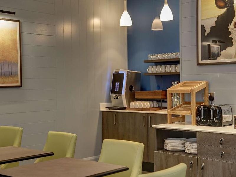 CDA9430EC5F28FB244D8E0F2B093FFE8