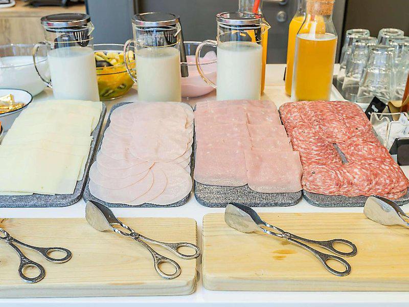 5F59A8E6FA300B9021FF5090FD254A59