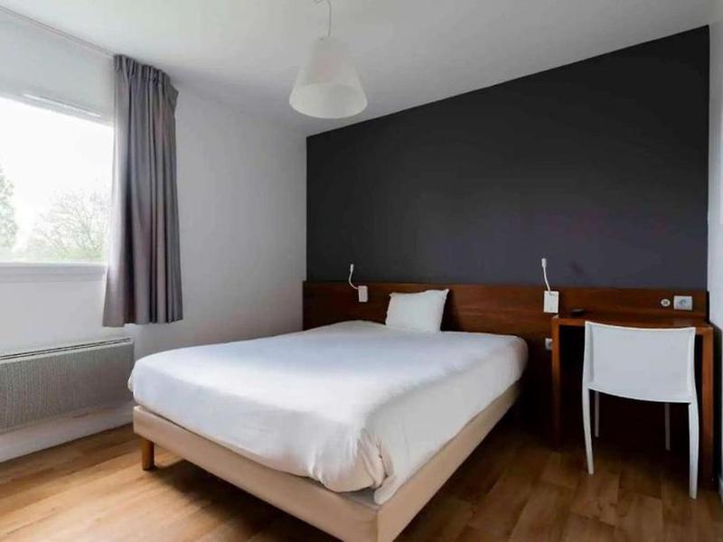 7983EEEBDECDE83FC9380E0B85585F51