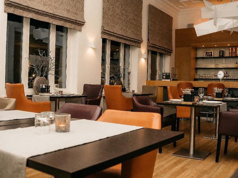 12B130A4C3D971AC506FA9E0D7DF77F4