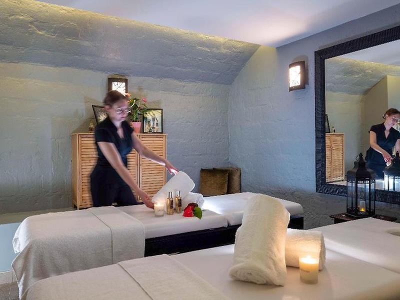 27E12FE8112C02CF3BBB4291A40B90DA