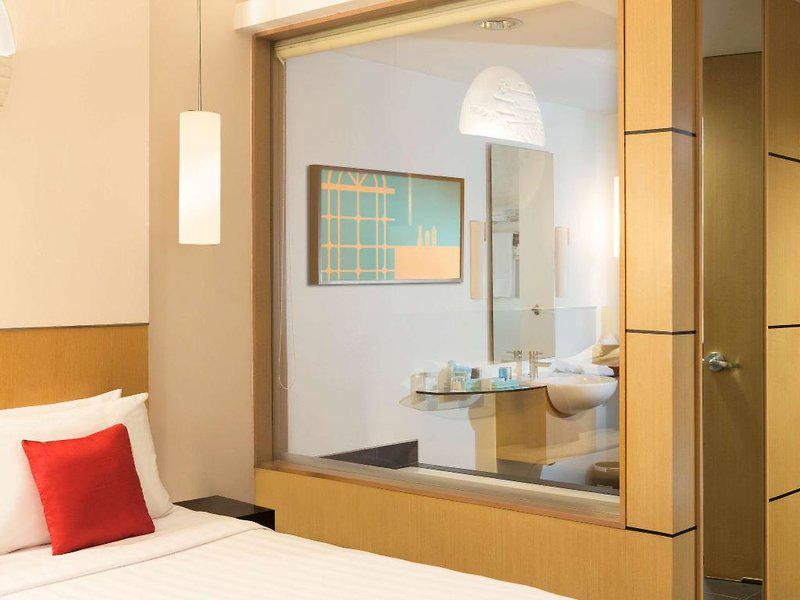 903C0271962A0FA18ACE55E2C96C8DAE