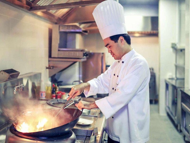 F795305646719D42B87616520775B699