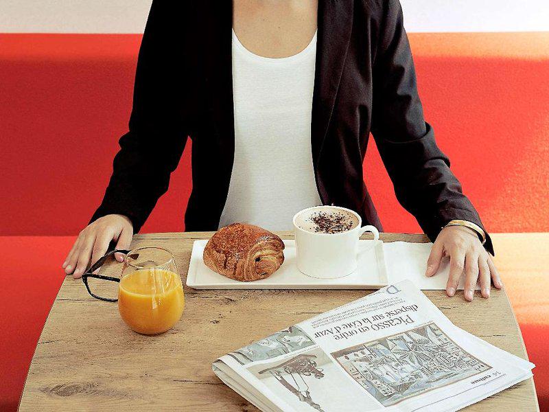 15F29731645B0131EF408007C5E72E6E