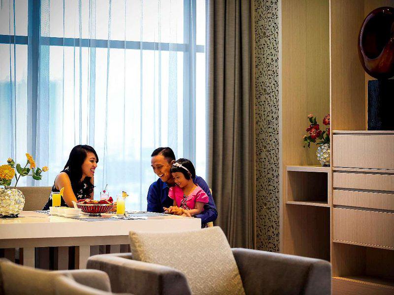 4647137944F59ECE3B79A2EF635CC2D2