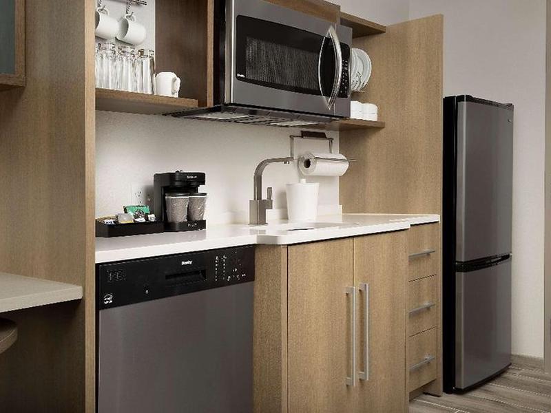 FA5D917C1212803486C7A75F8A2A5ACC