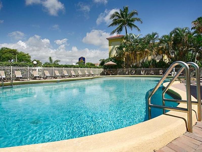 741D71A2020C5EF47E8BD2EDEAE2CE22