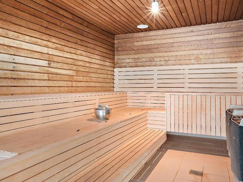 4CEDA91F97609FD18D80B6D878C54A7E