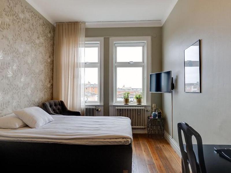 2D4AC5763B0420C5BF8F7414977AF05D