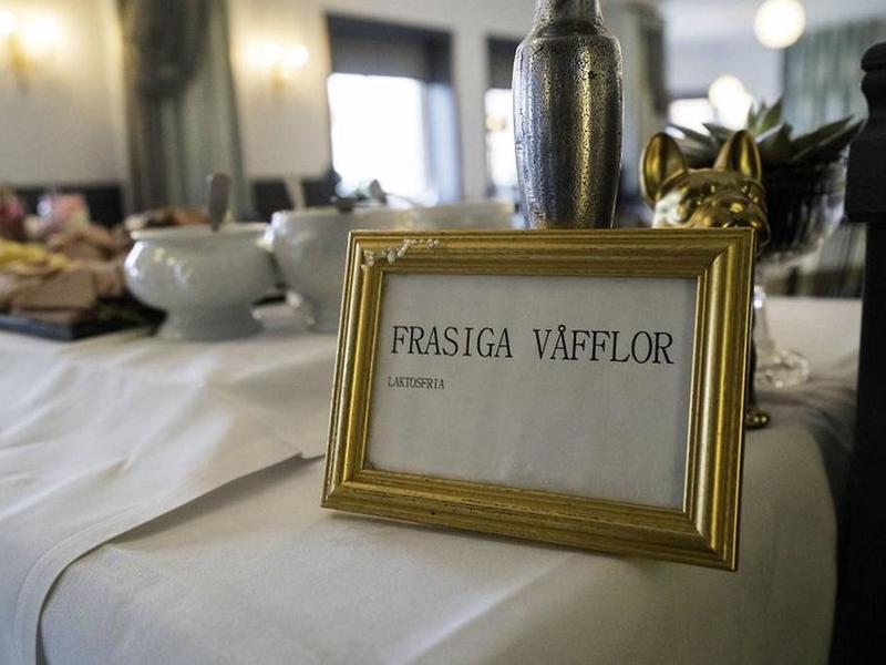 52D4FBB12DAE15A81DA315A13ED7C725