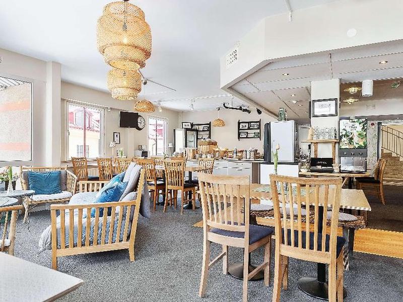 A75825696C1BE6D59B600F0560BFBBB5