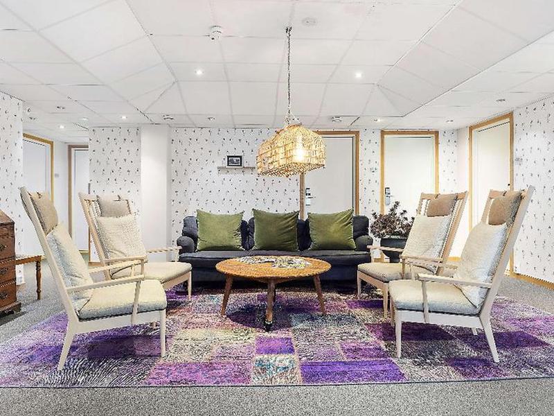 CED00C05B26F972242990A4846D7B93D