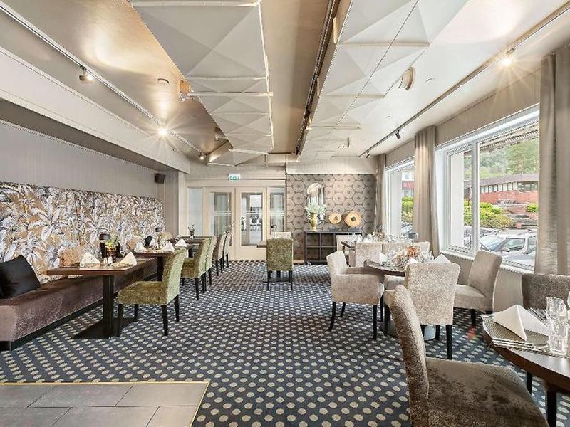 6514FA321CA551FDE114D2EA14CD3058