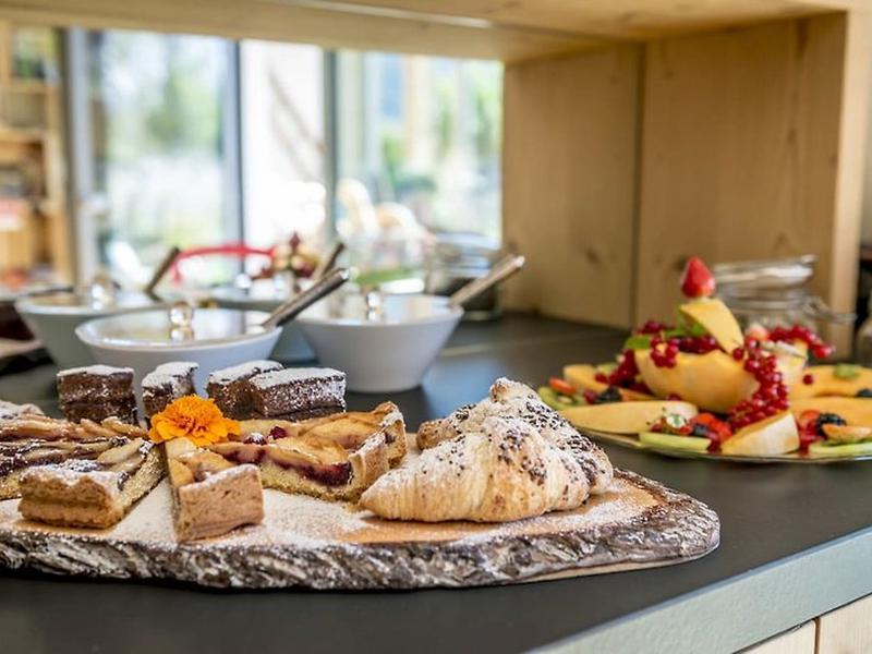 98C629C46D9FA81675EC7435CA98A9E4