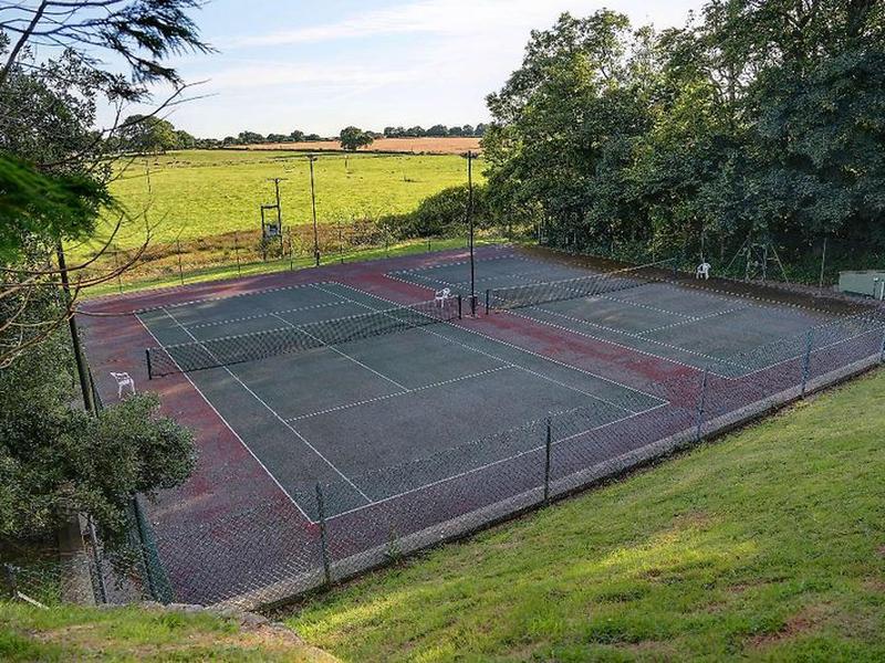 0071EB2B120AE15518422D482C38005E