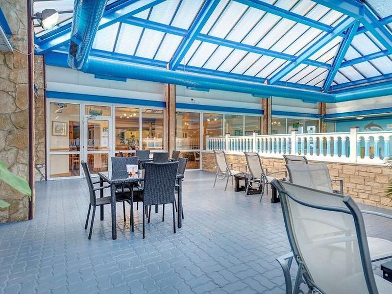 1000AE3A568BFBB7F348AA1209DA7224