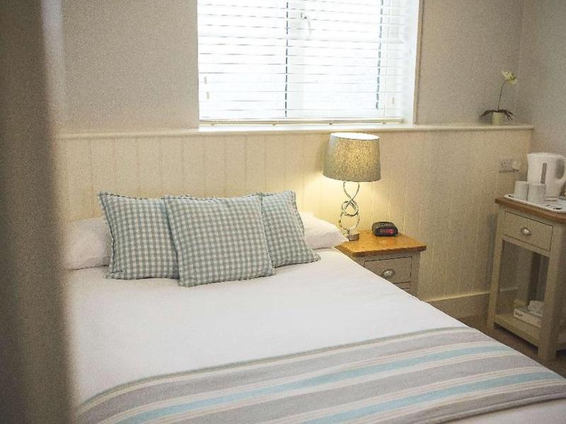 E7C76E5A99CF4E39D787F570A90CA2CB