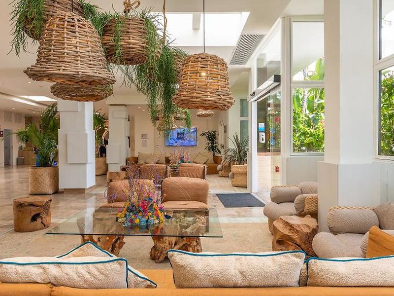 4EB4C2DB98A00AB892C2807A02B22DF1