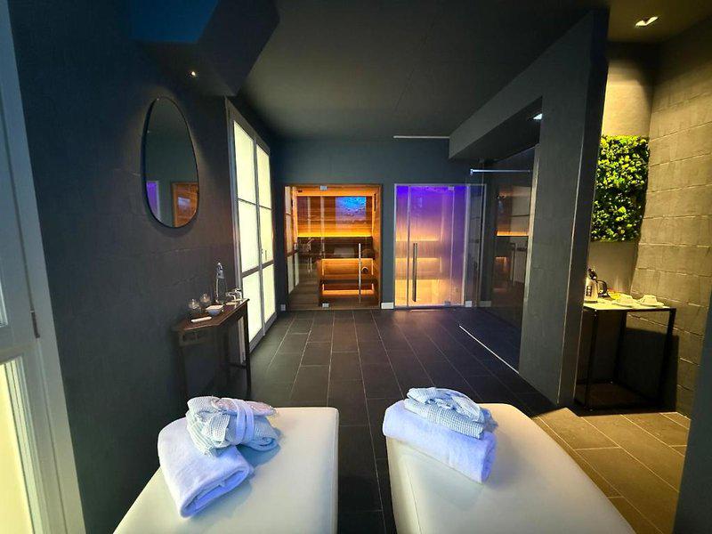 85C2F8B60AC10CE1426B6F327FF42C1C