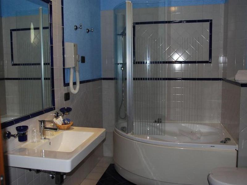 05872BA03D922366F990222E0878A8AF