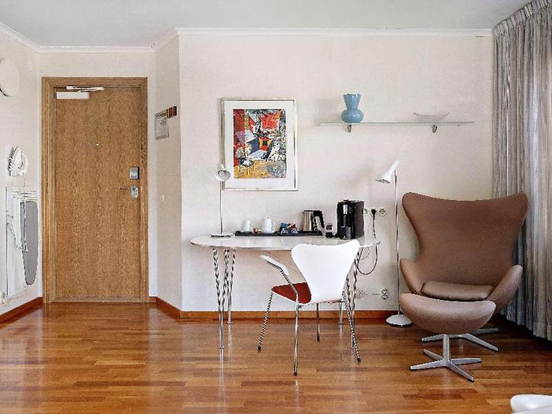 8F8E643B15491D3D5E71B7F8CFFF093B