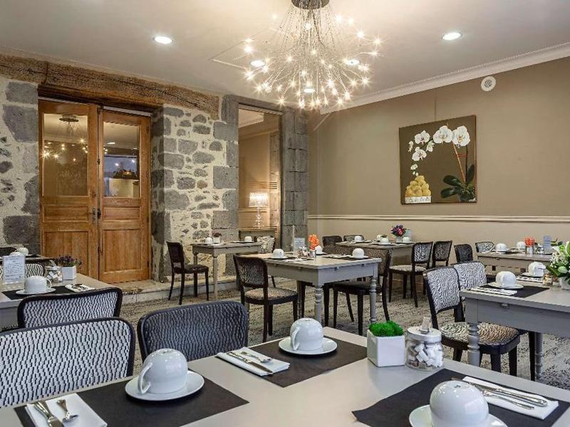 2A006A1EFAE47A80CC95D5F8B2456663