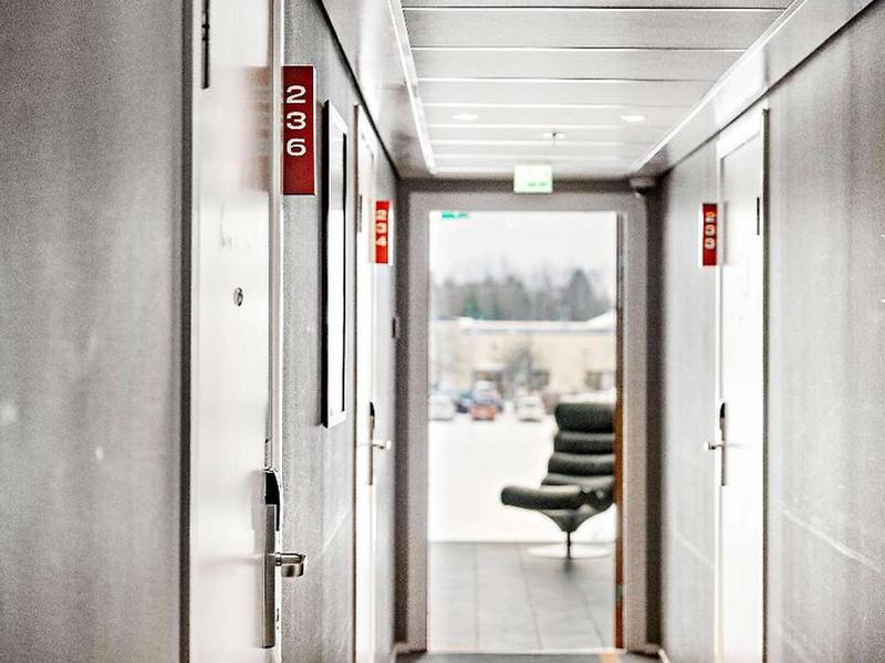 76CE5AB99E390D0D6B93D512A6A1F501