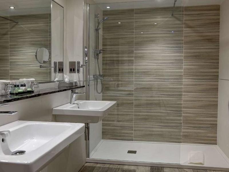 FA7A64FF81F12E55CAFB8322D60231E7