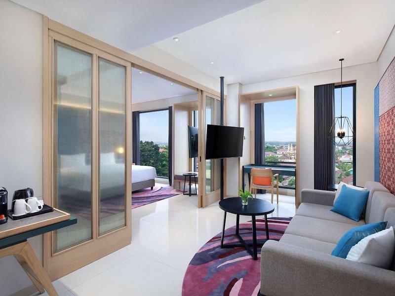 EF369E856D640E0B2241A709EE1ECF53