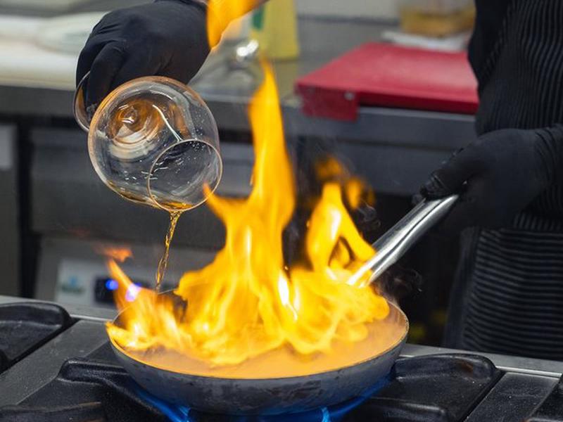 41B41ACC344F56B032C99D956E80D955