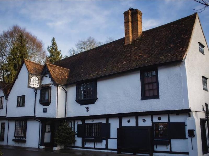 330E6DC18A35B6471556B8F077AFA873