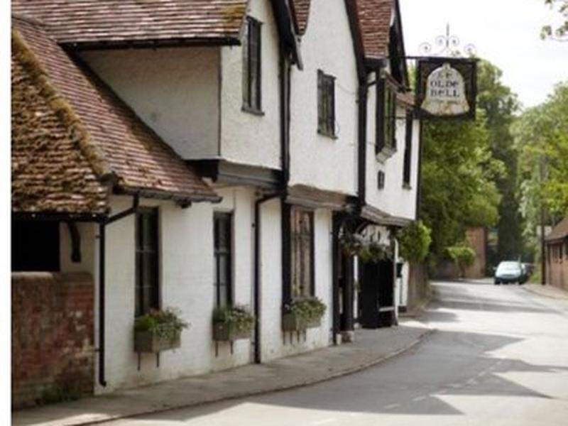 99407EA83A6054A49519D49D138D39EA