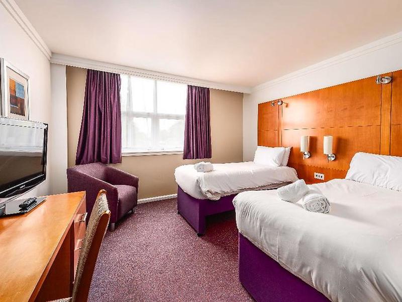 A16F6D93A6F564DD39B17AA1C6308282