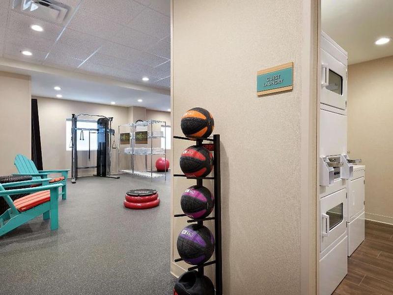 81C210F6A7E140A2C24C78255DA926B2