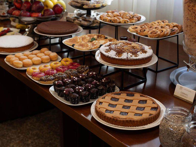 B2E4A7E1298E543EF7B8254ABEC0712A