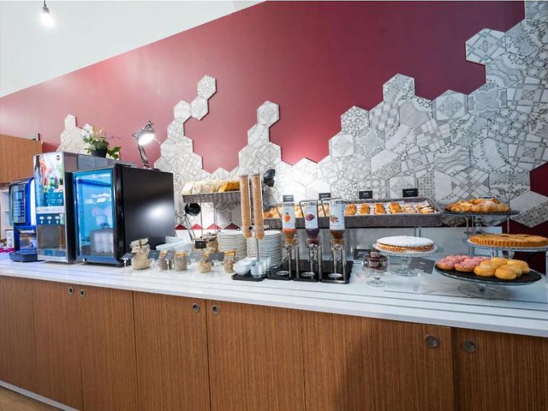 B4EC3B8AFBD2B03AEDD803BB6D1975F7