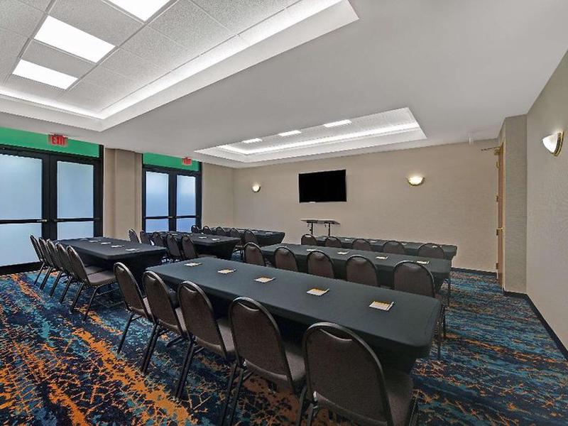 A201DB963E4FDF6EE7D83C9D9870D2C9