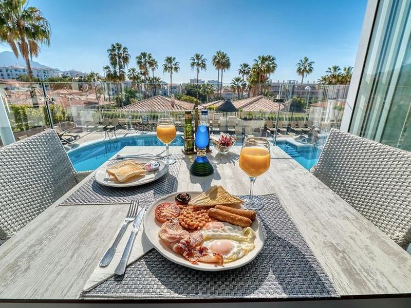 199E7F6CAC85698A107D748C549D5D47