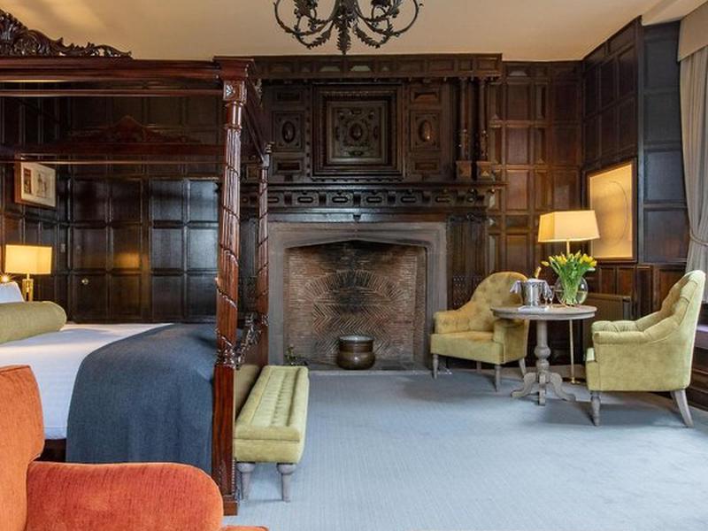 F5B4464FCF9DAAF1D9008BF2AB3028B2