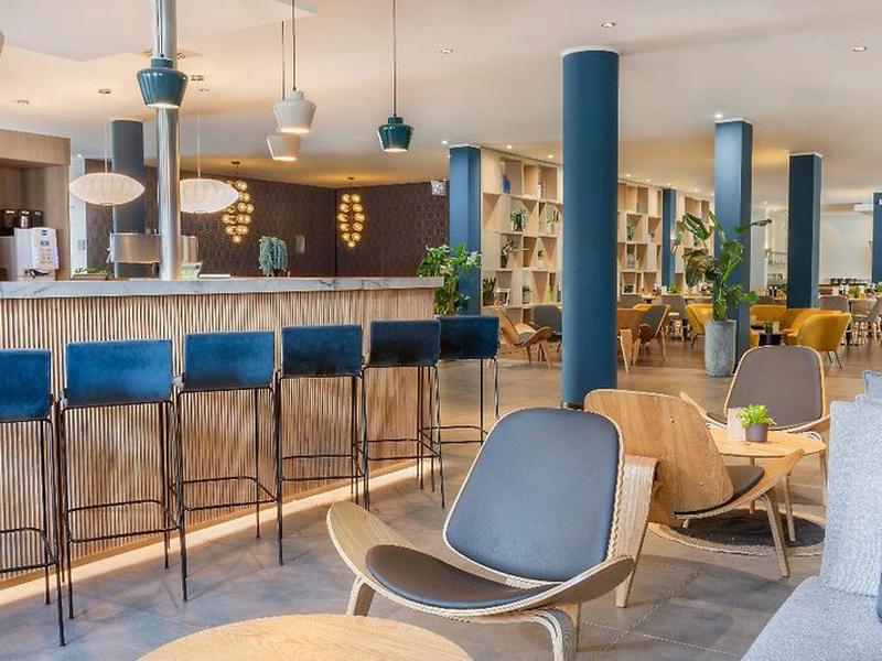 81D94610A8E45D036119D0D23E0DE740