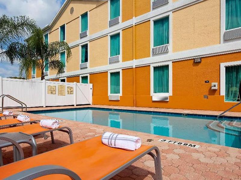 2BB0AC974F393DEDB85EDF05335B20AE