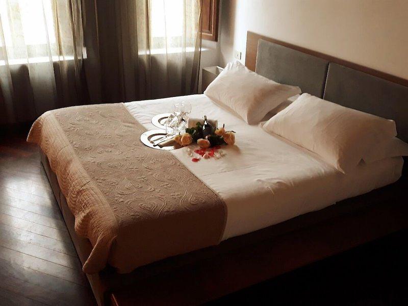 FC70C2A120B2F74FE3618100AEA62FBE