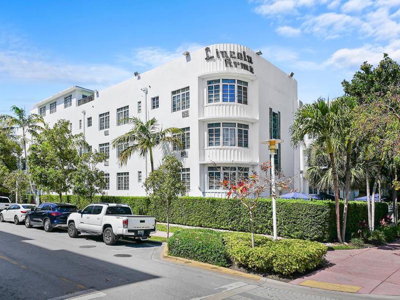 5677ABF60DE726AC637246427E97EFA6