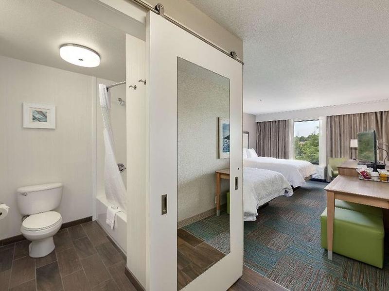 E77AD5E40D4D9B050F3D0FC555C37645