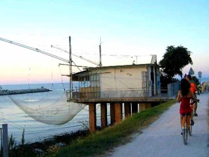 4E9D63EE982C5EAE1AC7F9DD7CD6B5FC