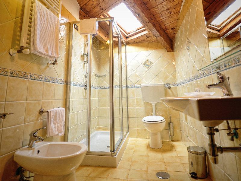 B0C0E053F65D821A090B8AB51BCC9F9A