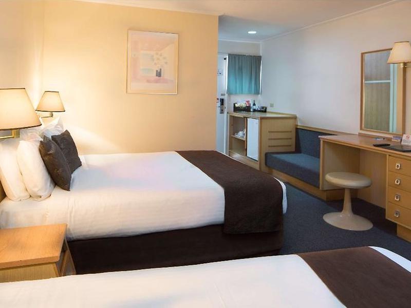 048C554F831E2CDBD9881155161141BF