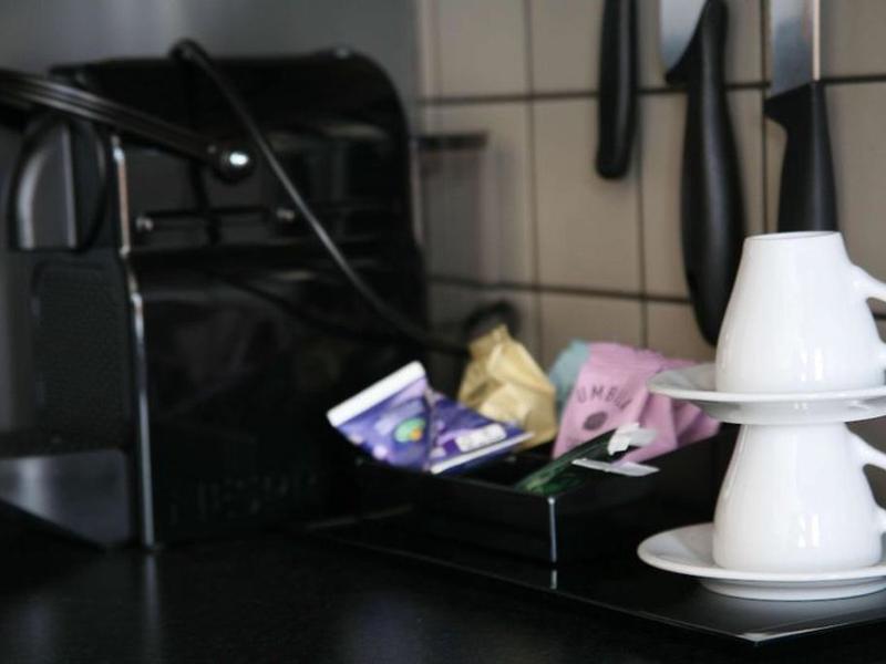 847BC1F0B0B884915FD26BC142717A3D